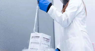 Working safely with cryogenic gases_